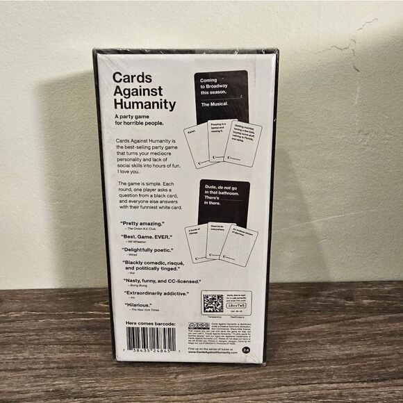 Cards Against Humanity Updated Edition v2.4 NEW!! - Picture 3 of 4